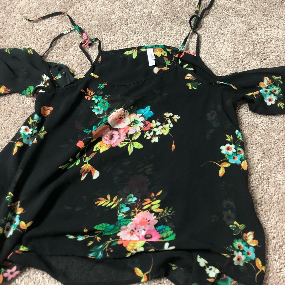 Open shoulder blouse